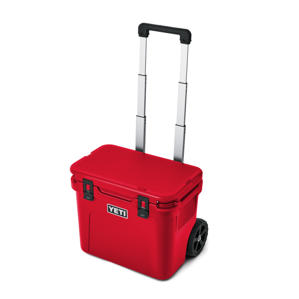 YETI Roadie® 32 Wheeled Hard Cooler Rescue Red